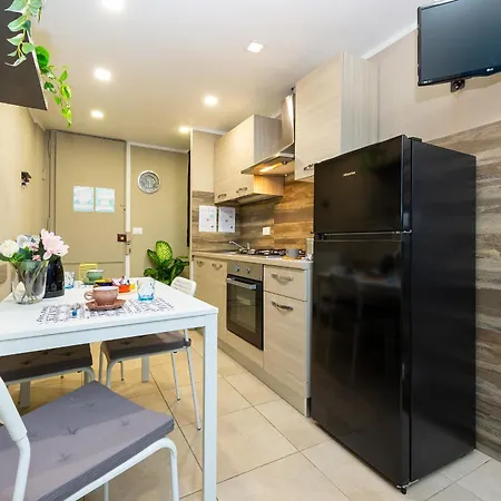 Casa Luce Family House Centro Free Wifi - Netflix Apartment Turin