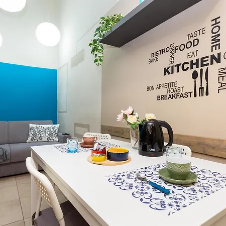 Casa Luce Family House Centro Free Wifi - Netflix Apartment *